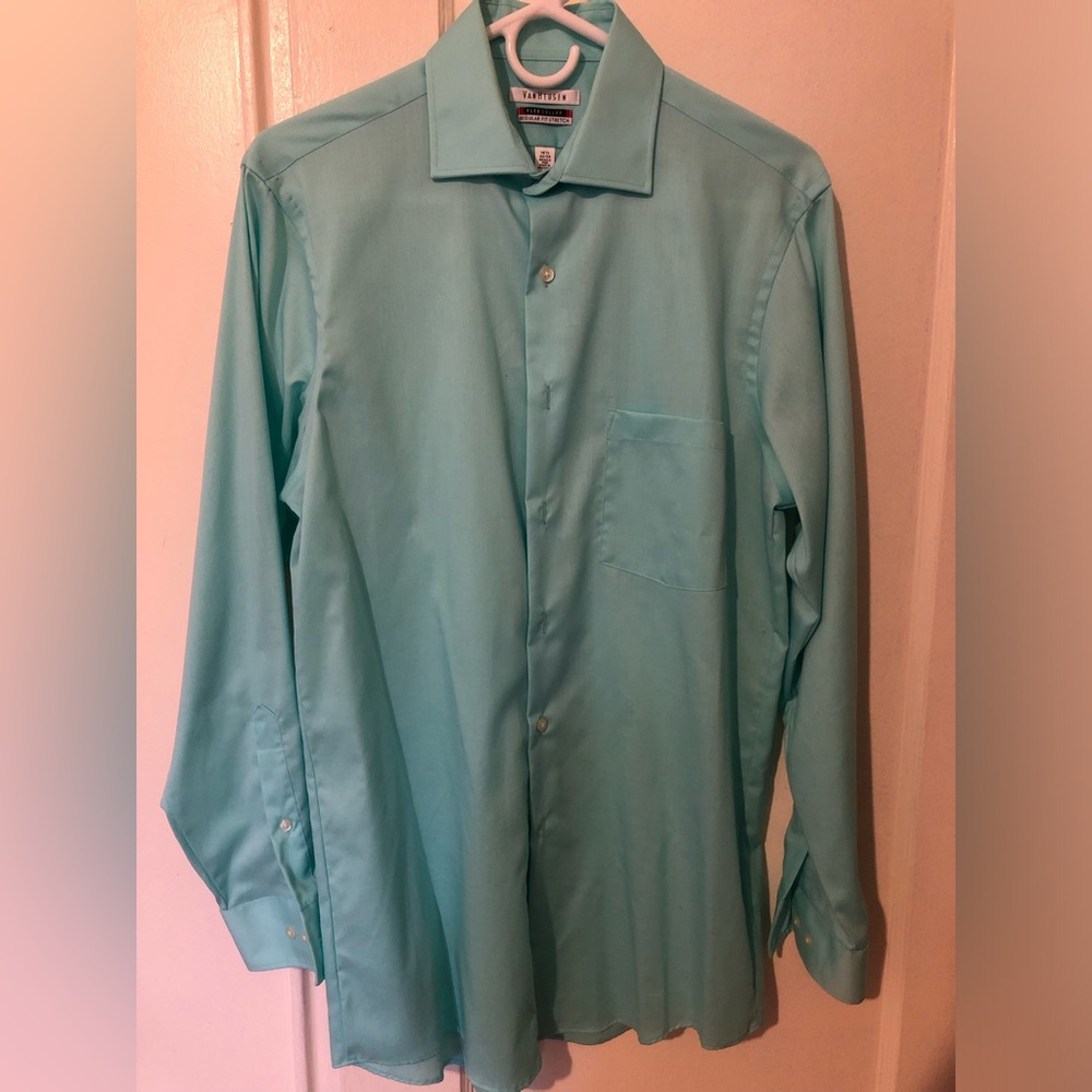 Van Heusen green shirt